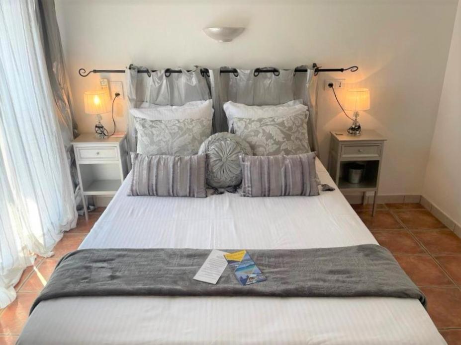 Hotel Le Mediterranee Hyeres Luaran gambar