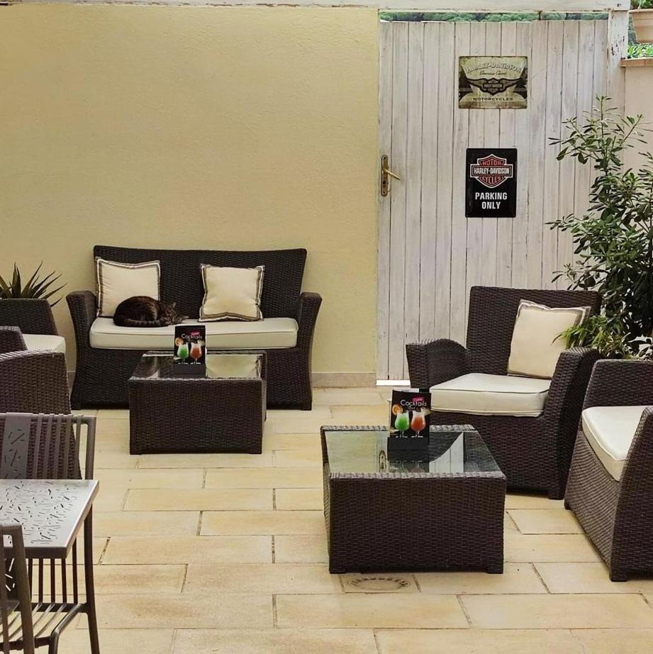 Hotel Le Mediterranee Hyeres Luaran gambar